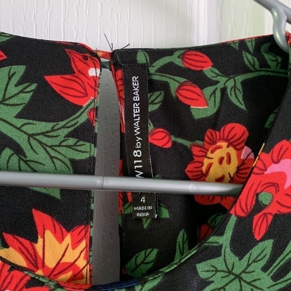 W118 by Walter Baker Floral MIDI Dress size 4 black red bohemian elegant - Picture 3 of 10